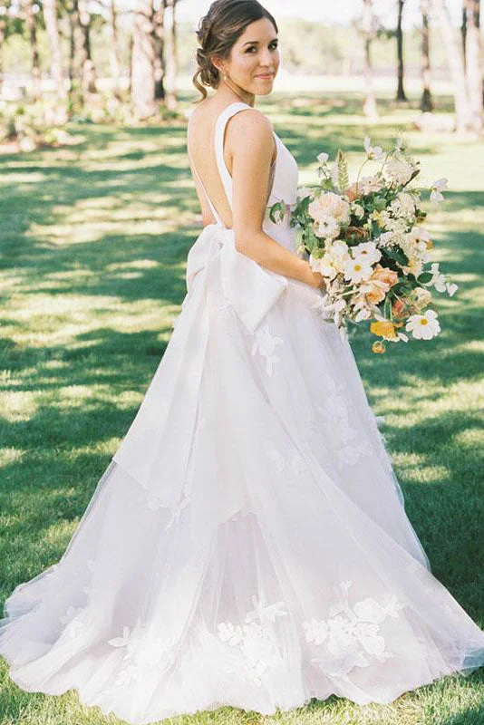 Long Open Back A-line V-Neck White Wedding Dress with Bowknot