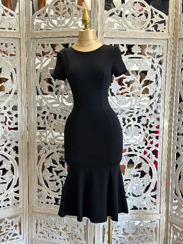 Lowest Prices Guaranteed!Black Midi Scoop Back Dress