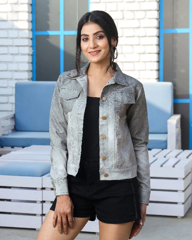 Your Discount is Waiting!Empowerment In Layers: Women's Jacket Selection