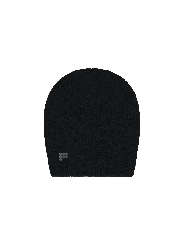 Unmissable Offers Await!Recycled Cashmere Beanie—black
