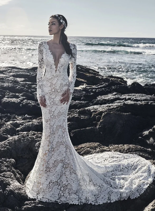 Don’t Wait – Shop Today!Calla Blanche Chen - Size 10