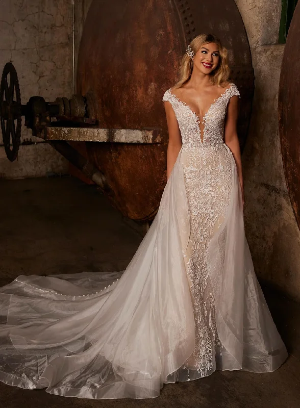 One Day Only – Huge Savings!Calla Blanche Franca + Overskirt - Size 12