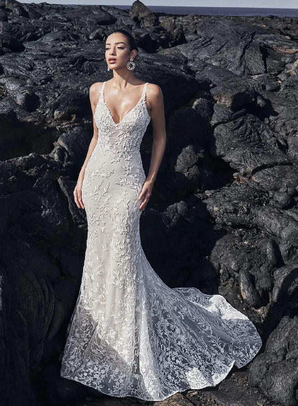 Shop Now and Save!Calla Blanche Serena - Size 12