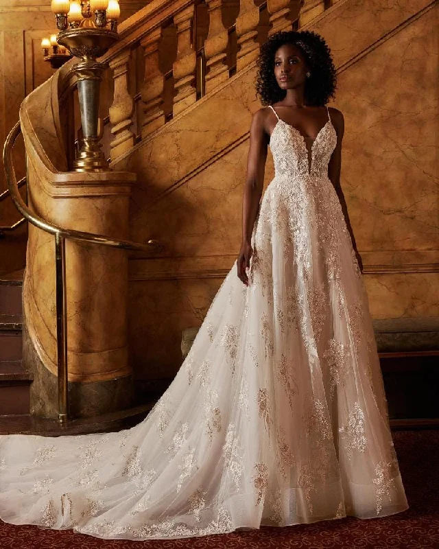 Steals and Deals Await!Calla Blanche Tara 122125 - Size 12