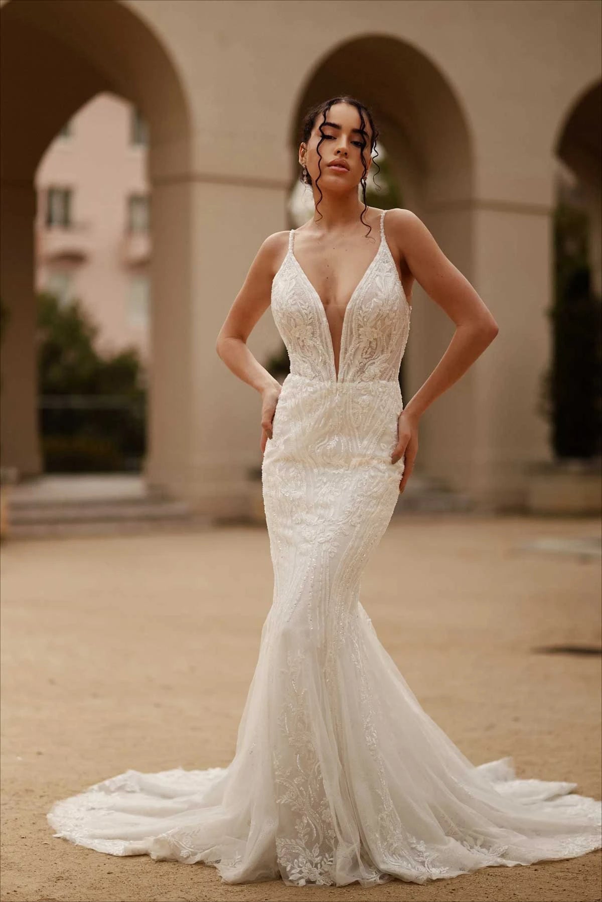 Don’t Wait – Deals Won’t Last!Martina Liana 1651