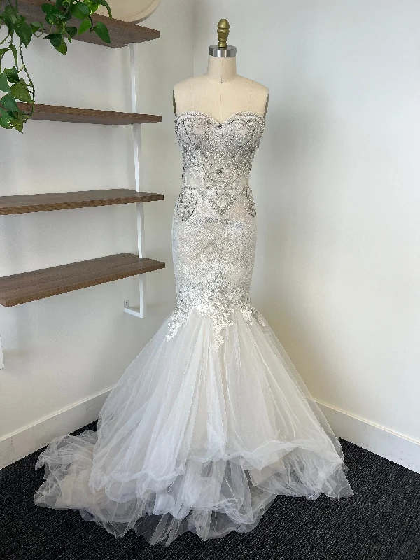 Only a Few Left – Order Now!Netta Benshabu Maureen