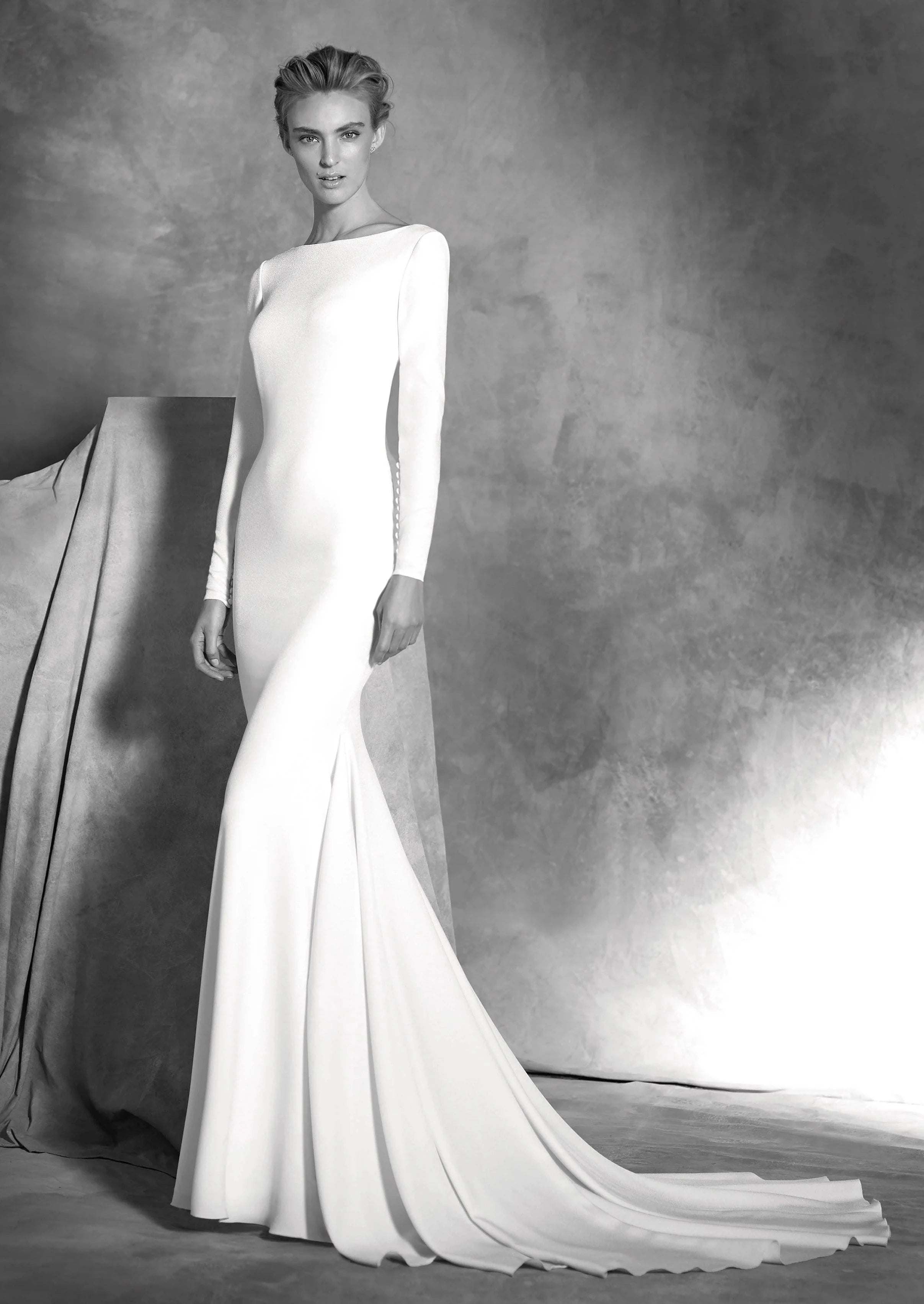 Your Dream Deal is Here!Pronovias Ivania