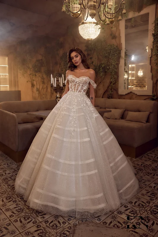 Time to Save Big!Adriana