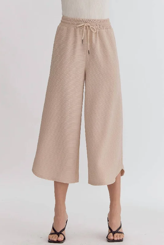 Snag the Best Prices Now!Cropped Drawstring Pant In Taupe