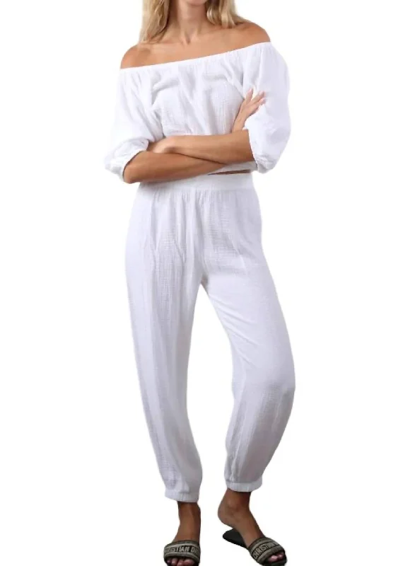 Find Your Perfect Deal Today!Gauze Beach Pants With Gathered Ankle In White
