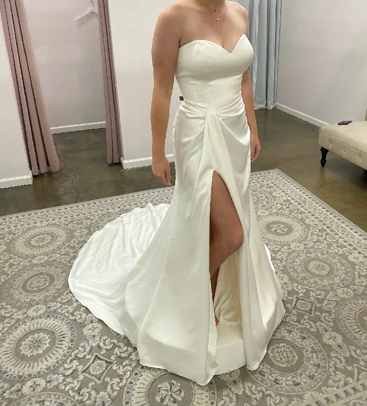 Shop Today, Save Tomorrow!Justin Alexander Garrison 99171