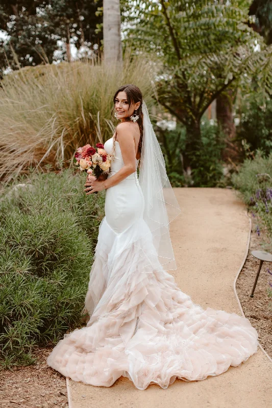 Shop Early, Save Big!Kelly Faetanini Joan