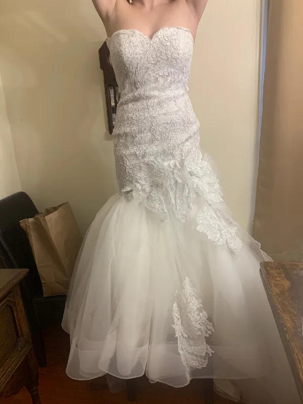 Shop Now and Save!Lazaro 3415