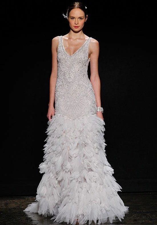 More Discounts, More Joy!Lazaro Champagne