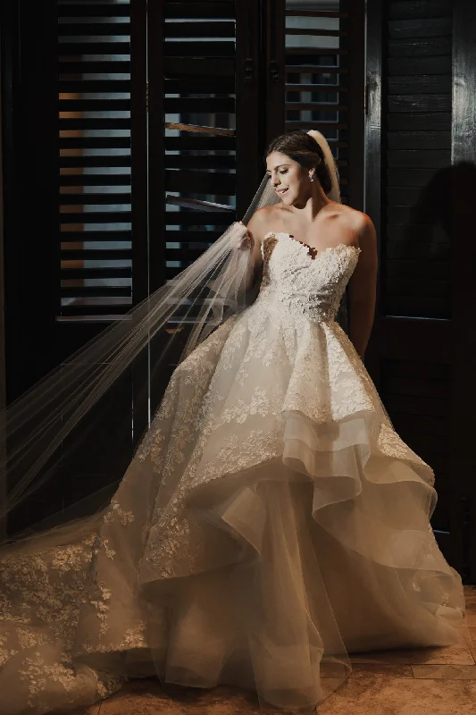 Save More Than Ever!Lazaro Estee 32012