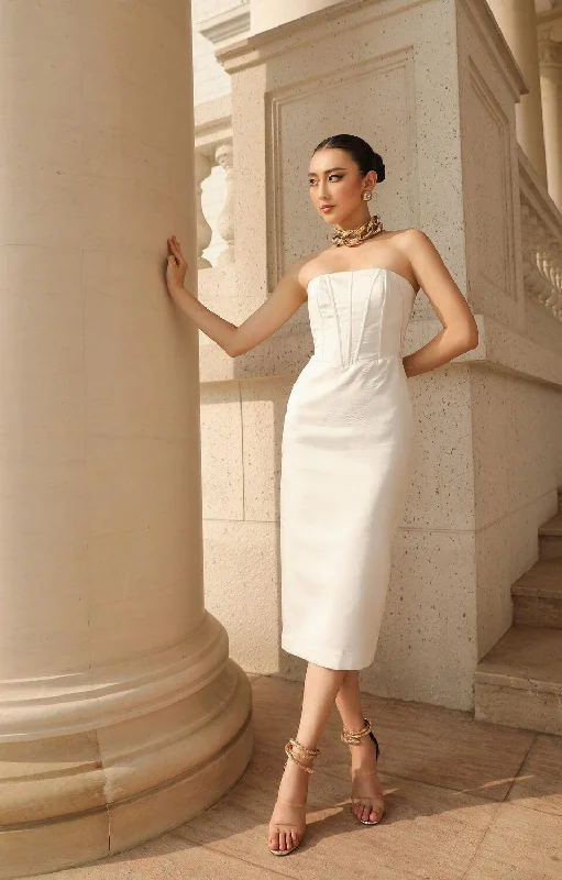Get More for Less!Leslie Strapless Sweetheart Neck Silk Knee-length Dress