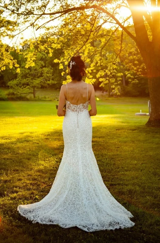 Limited Stock Available!Lillian West 6480