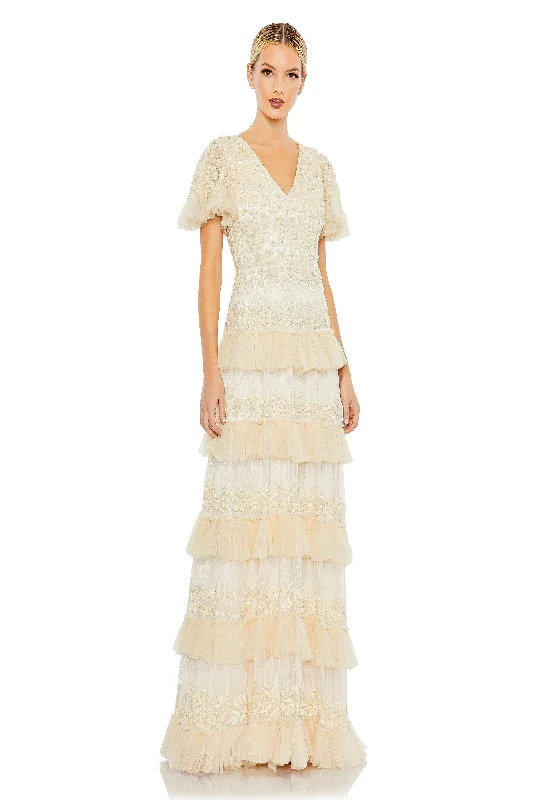 Hurry! While Supplies Last!Mac Duggal 5618