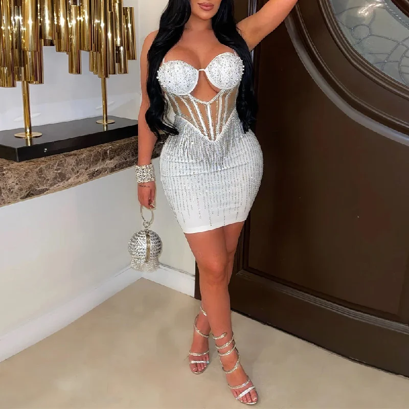 Lowest Prices Guaranteed!MALYBGG Heat-Set Rhinestones Stretchy Spaghetti Strap Gown 2883LY