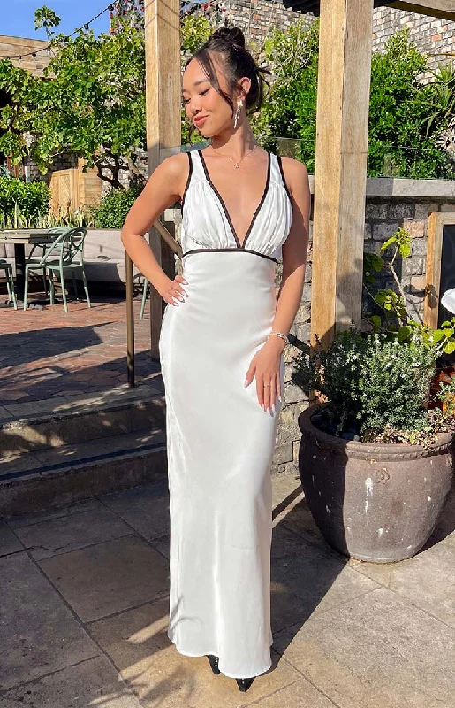 Buy More, Pay Less!Rebel Rose Black And White Contrast Maxi Dress