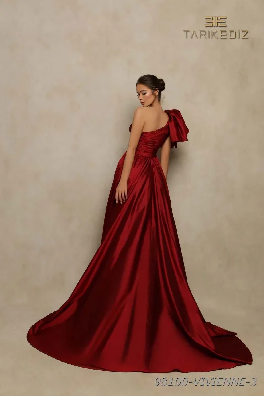 Your Shopping Spree Starts Here!Tarik Ediz 98100