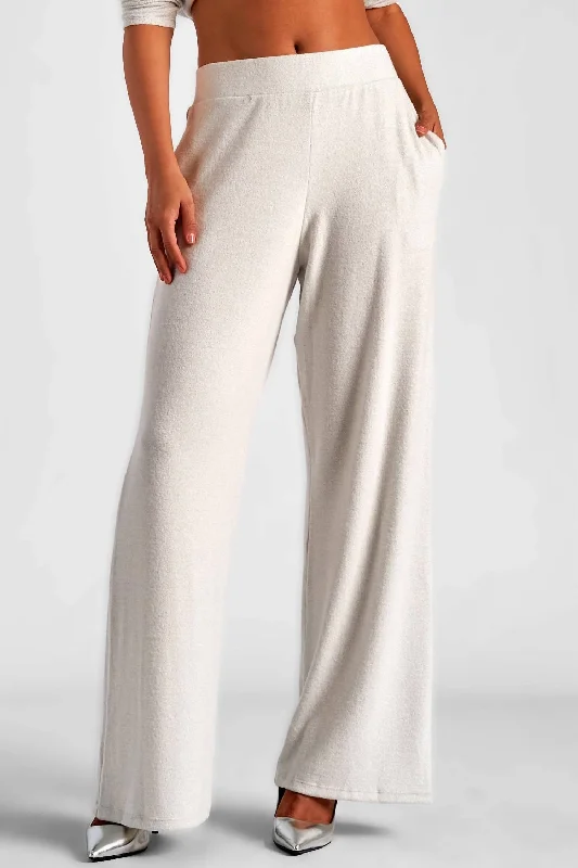 Your Best Deals Are Here!Women's Sparkle Pants In White & Silver