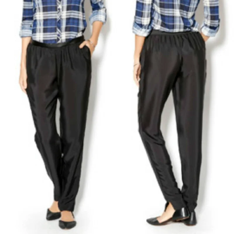 Don’t Wait – Deals Won’t Last!Woven Sportswear Pant In Black