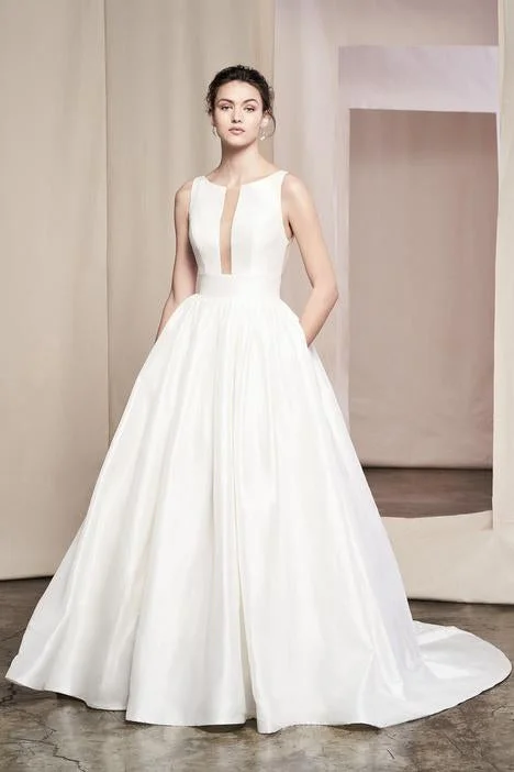 Instant Savings Await!Justin Alexander Signature style "Azalea"