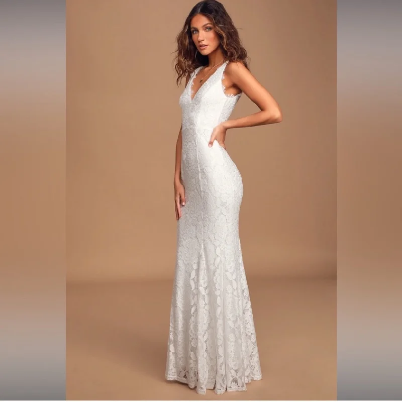 Shop Before It’s Gone!Other Lace Me Tell You Ivory Lace Mermaid Maxi Dress/1037322