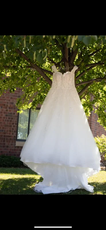 Exclusive Offers You’ll Love!Pronovias Nalon