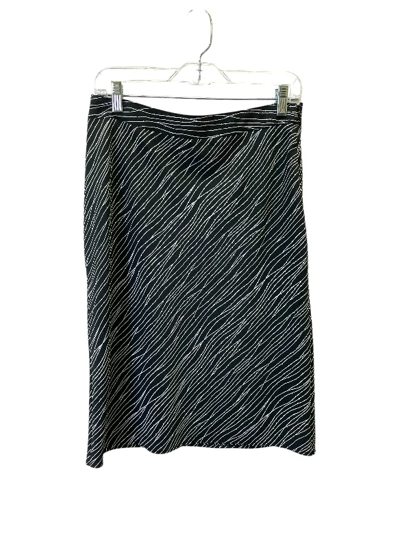 Hurry! While Supplies Last!Black & White Skirt Midi By J B xR, Size: 10