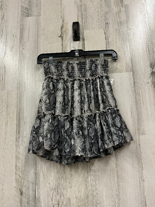 Score Big Savings Today!Snakeskin Print Skirt Mini & Short Altard State, Size S