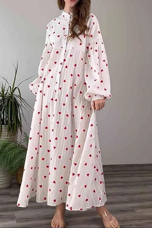 Limited Time Offer!Heart Print Buttoned Maxi Dress