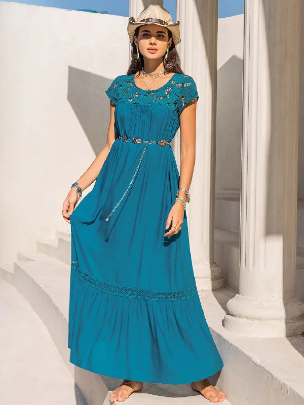 Get It Before It’s Gone!Backless lace maxi dress with ties