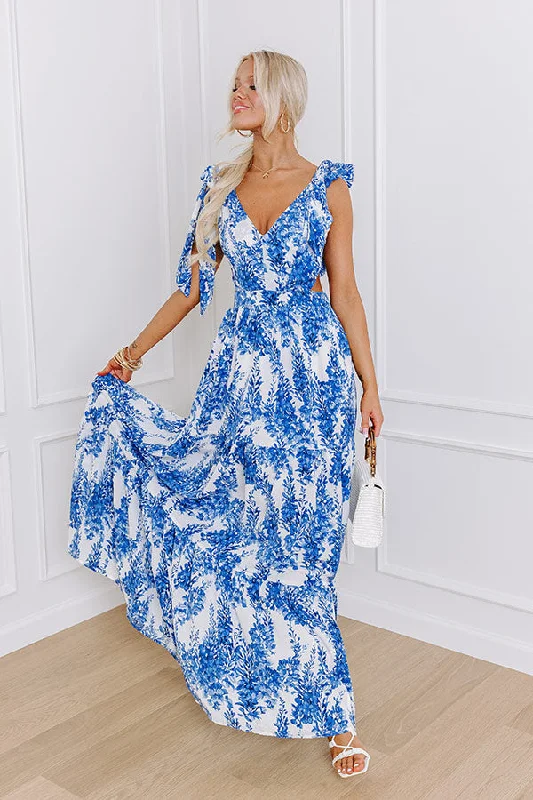 Shop Early, Save Big!Tea Garden Party Maxi Dress in Blue