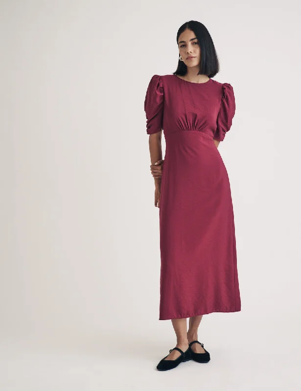 Your Dream Deal is Here!Burgundy Evie Midi Dress