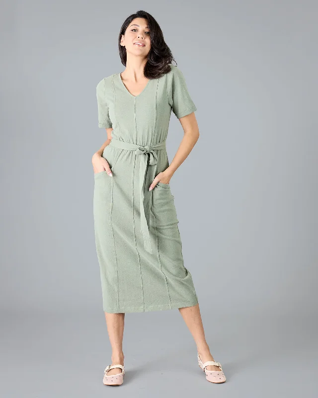 Find Your Perfect Deal Today!Behind The Seams Dress
