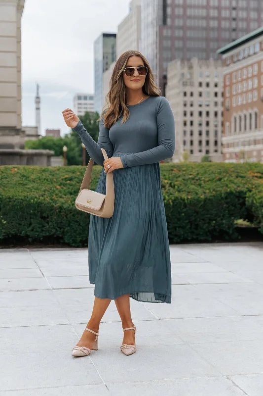 Every Deal is a Steal!Dark Teal Contrast Pleated Midi Dress