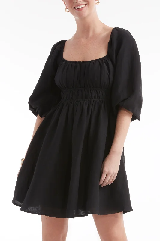 Find the Best Deals Here!Lala Cinched Long Sleeve Mini Dress in Black - FINAL SALE