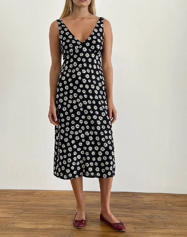 One Day Only – Huge Savings!Lisheva Midi Dress in Grunge Daisy Black