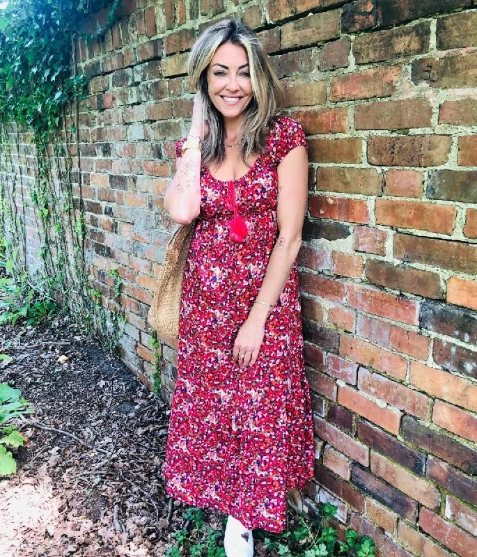 The Best Deals Won’t Wait!Red Ditsy Scoop Neck Dress
